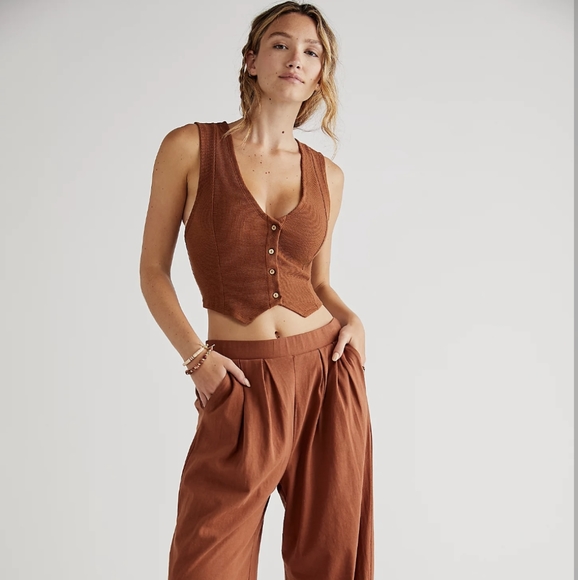 *NWOT* Free People Button Up Vest - Picture 1 of 8